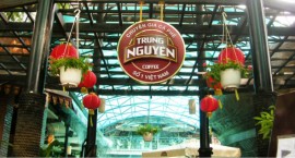 Hộp đèn mặt alu đồng, chữ mica