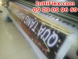 In băng rôn hiflex quảng cáo chương trình khuyến mãi Giáng Sinh cho Đại lý xe Ford