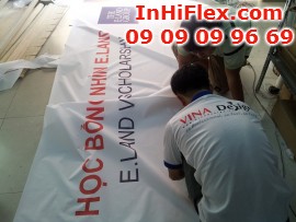 In banner cho chương trình trao học bổng tầm nhìn E.land cho Công ty TNHH E-land Việt Nam