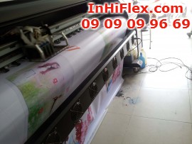 In hiflex giá rẻ làm phông nền cưới ấn tượng
