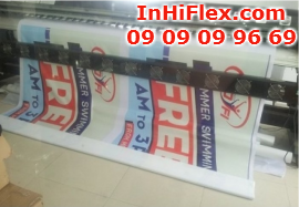 In hiflex làm hộp đèn quảng cáo ngoài trời giá rẻ cho các showroom xe hơi Ford