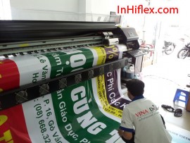 In khổ lớn giá rẻ quảng bá khóa học của trung tâm đào tạo giáo dục