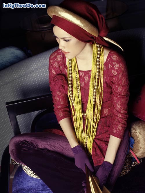 Tuyết Lan, dịu dàng với áo dài phá cách